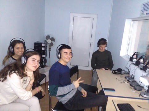 Discussion and simulation game with students in Zona Zakrila - Shumen