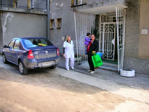A child has been placed in a foster family in Pirdop
